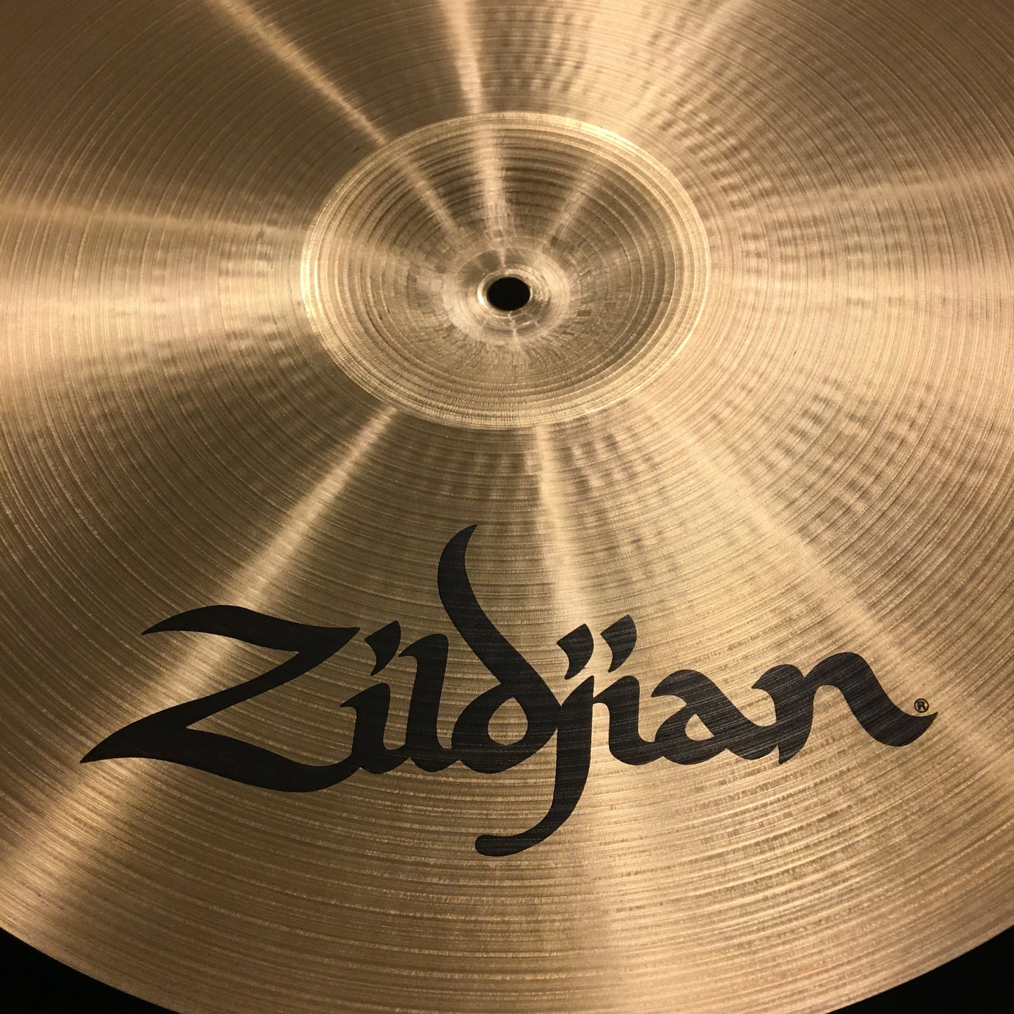 17" Zildjian A Avidis Thin Crash Cymbal 1246g