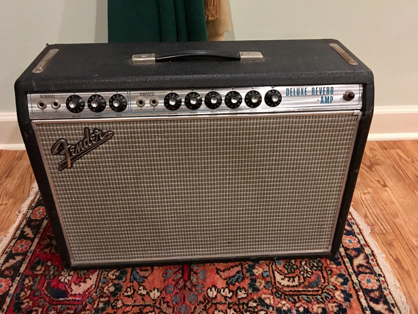 1969 Fender Deluxe Reverb Guitar Amplifier AB763