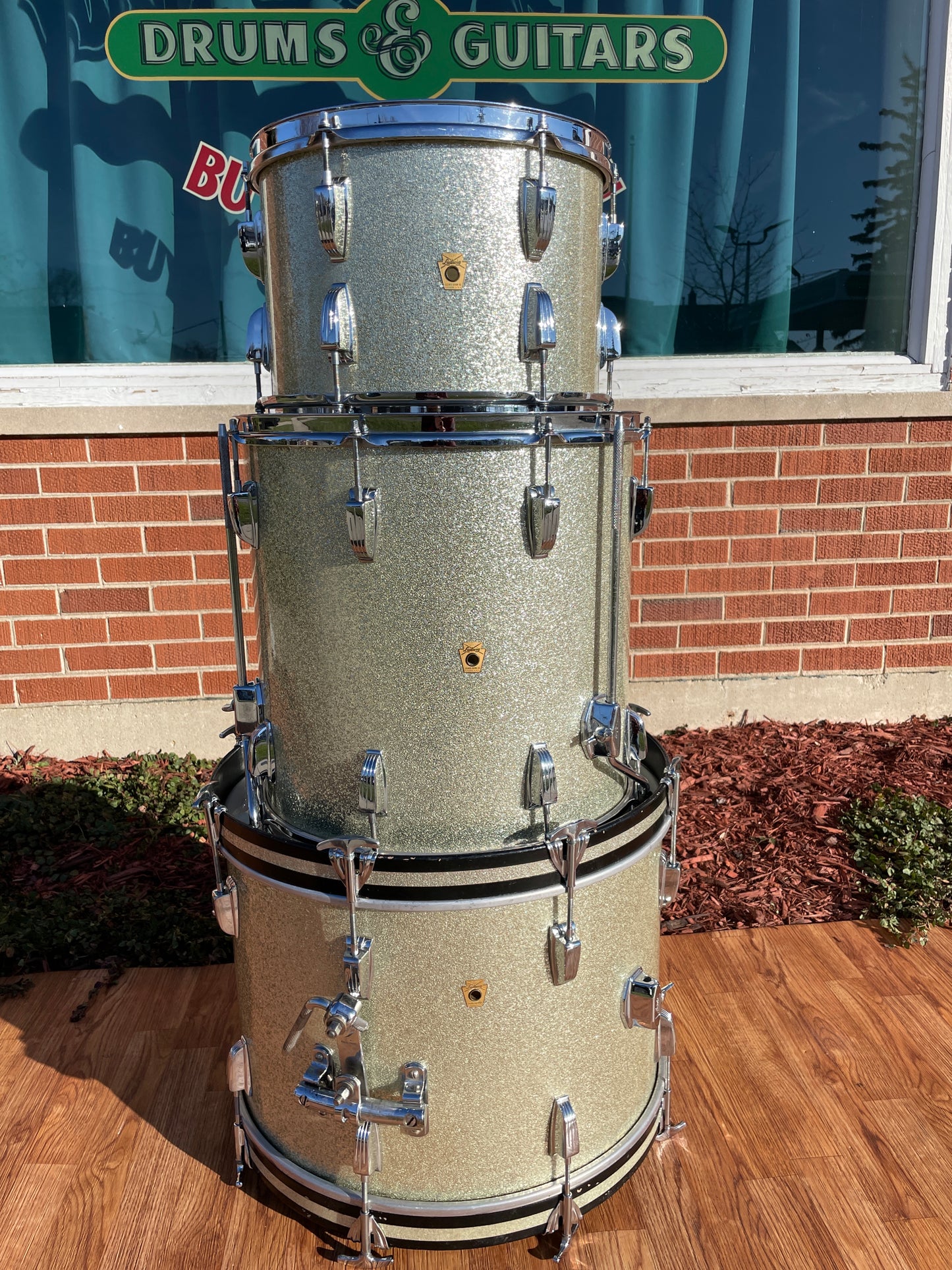 1963 Ludwig Drum Set Silver Sparkle 20/13/16 COB Hoops