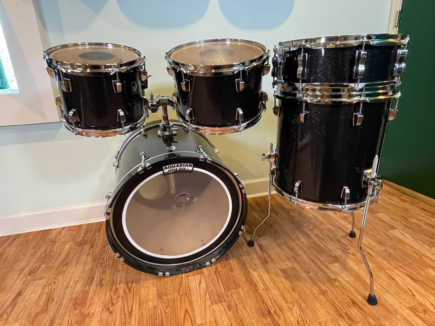 Ludwig Classic Birch Drum Set Black Sparkle 20-10-12-14-5x14