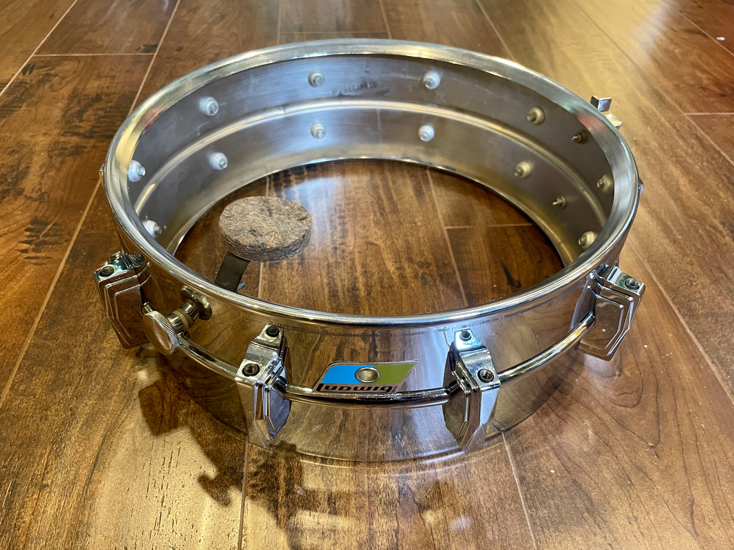 1970s Ludwig 5x14 LM400 Supraphonic Snare Drum Cut Badge