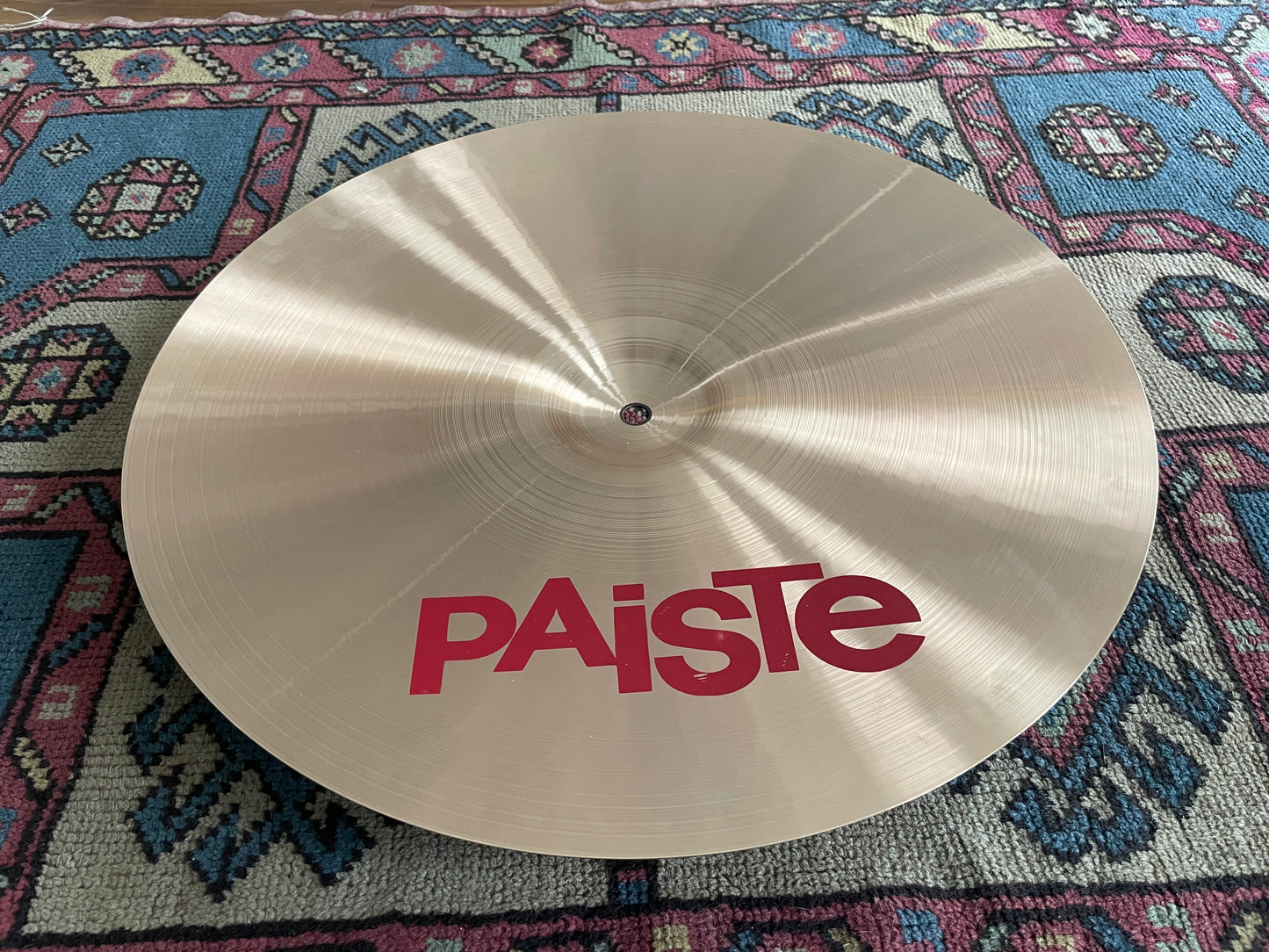 18" Paiste 2002 Medium Crash Cymbal 1552g