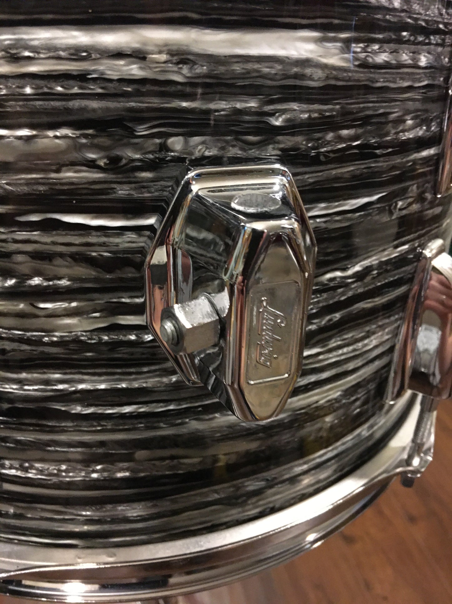 1967 Ludwig 9x13 Oyster Black Pearl Super Classic Tom Drum
