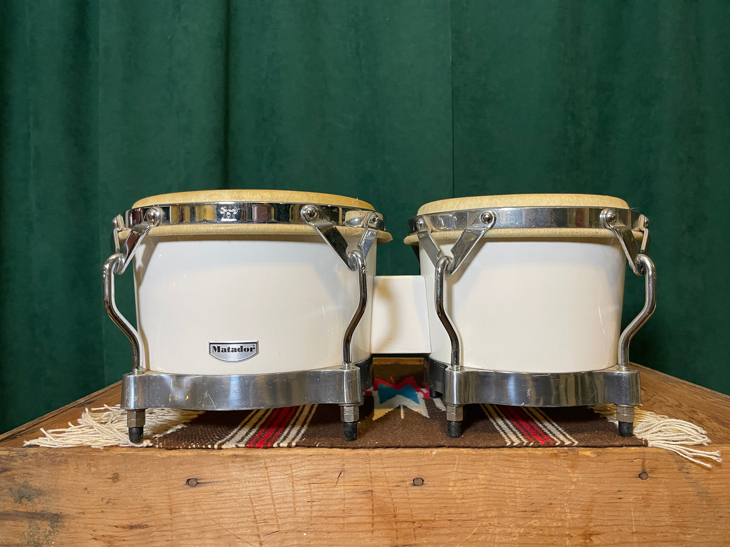 LP Matador Fiberglass Bongos White Latin Percussion
