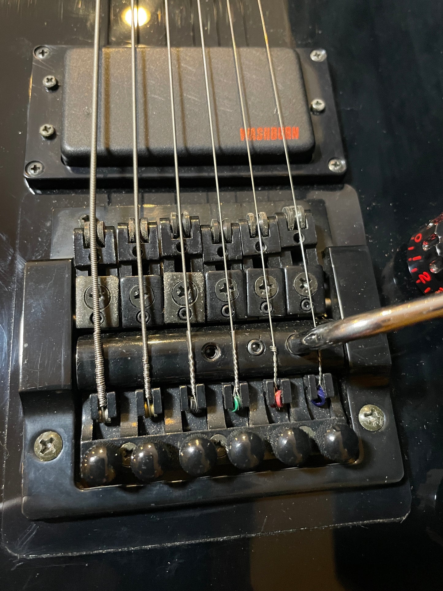 1984 Washburn A-10V Black & Red w/ OHSC A-10VB