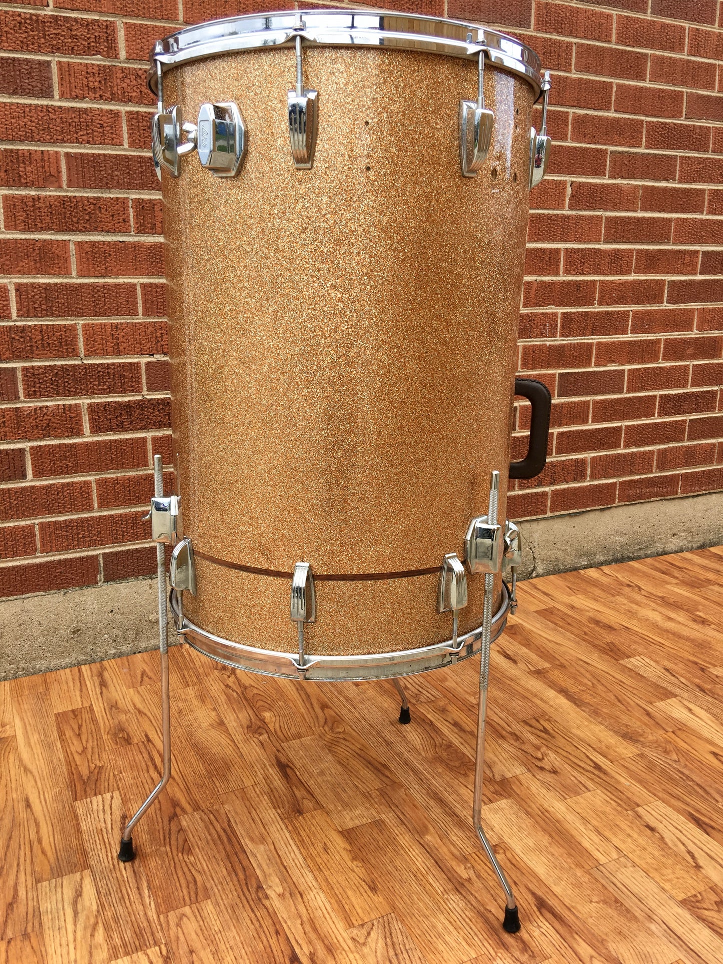 1961 Ludwig "Las Vegas Stand Up" 24x16 Champagne Sparkle Cocktail Drum