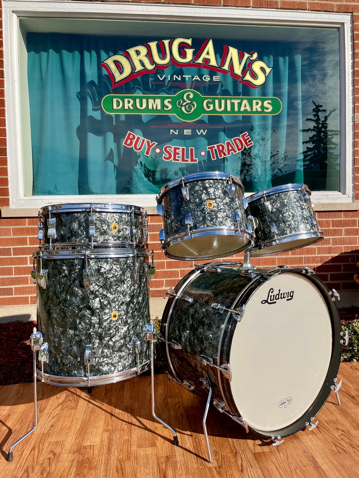 1961 Ludwig No. 983P 5pc Hollywood Outfit Drum Set w/ Jazz Festival Snare Black Diamond Pearl 22/12/12/16/5x14