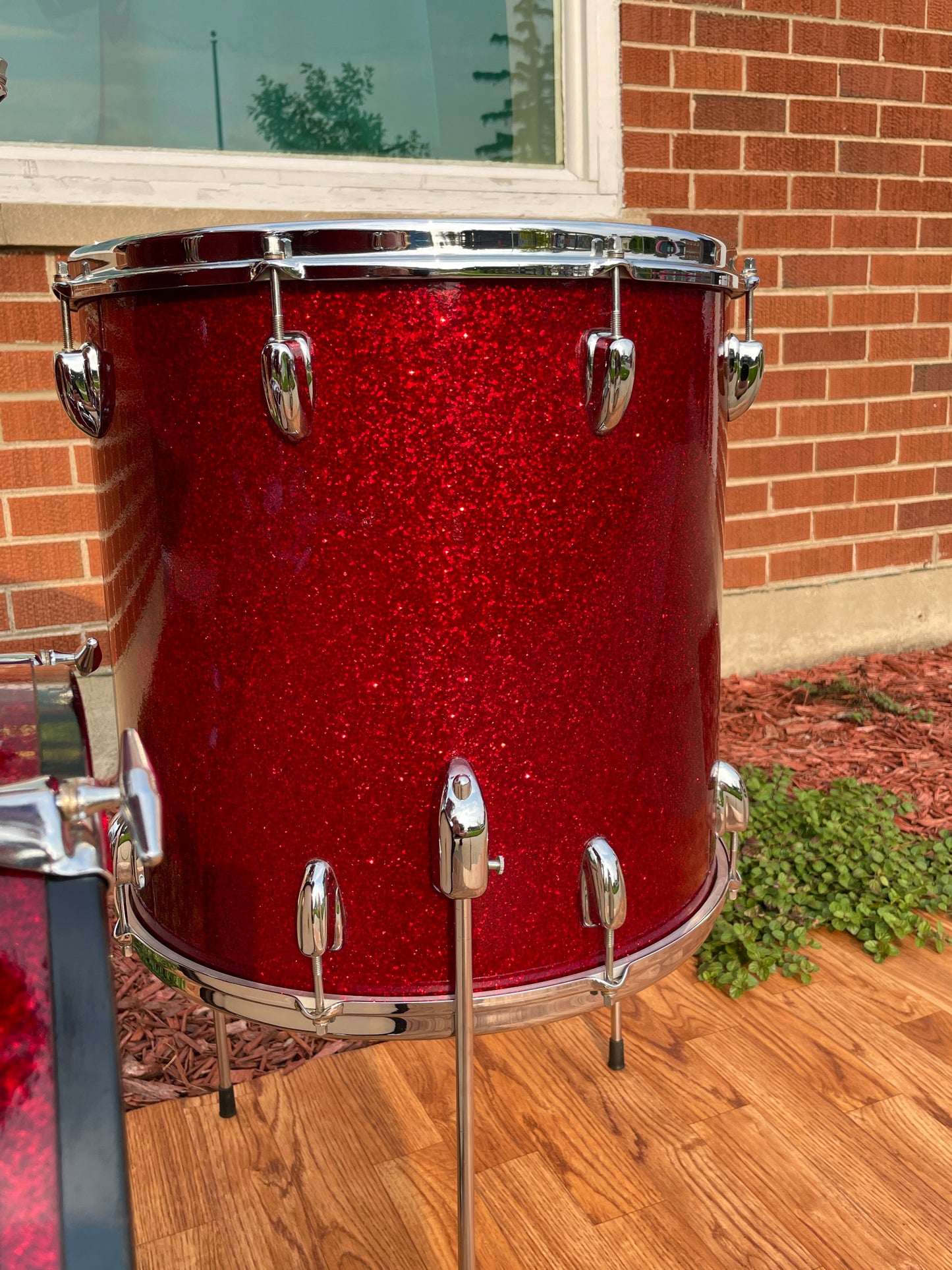 1963 Slingerland Modern Solo Outfit 2R Drum Set Red Glass Glitter Sparkle