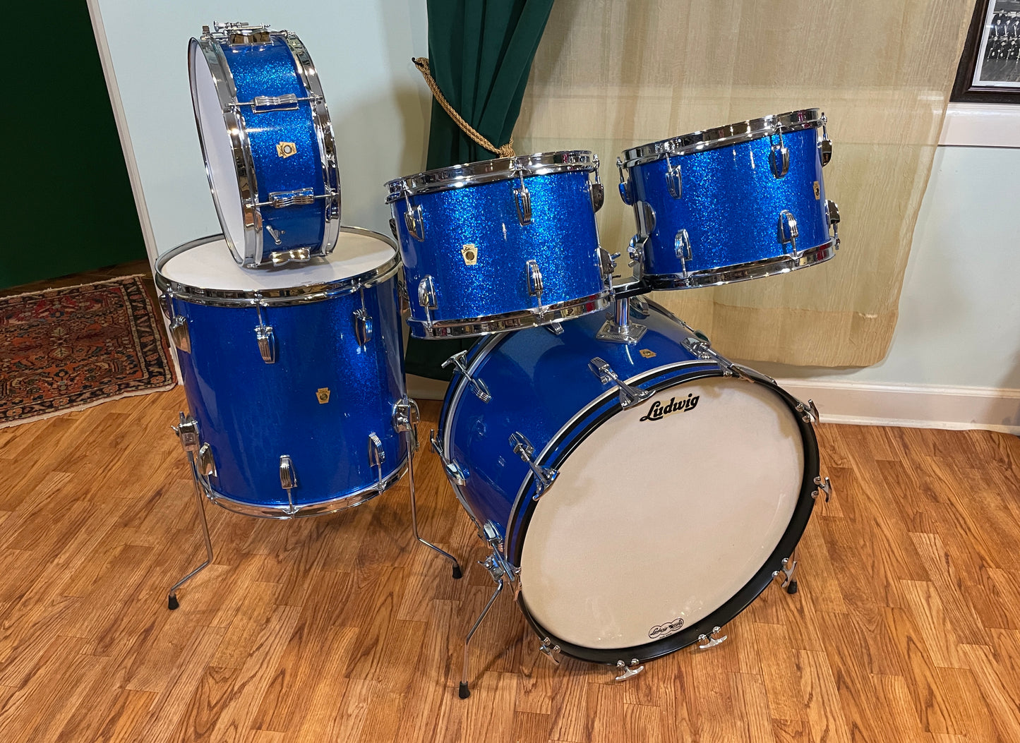 1964 Ludwig No. 983P 5pc Hollywood Outfit Drum Set Blue Sparkle 22/12/12/16/5x14 COB