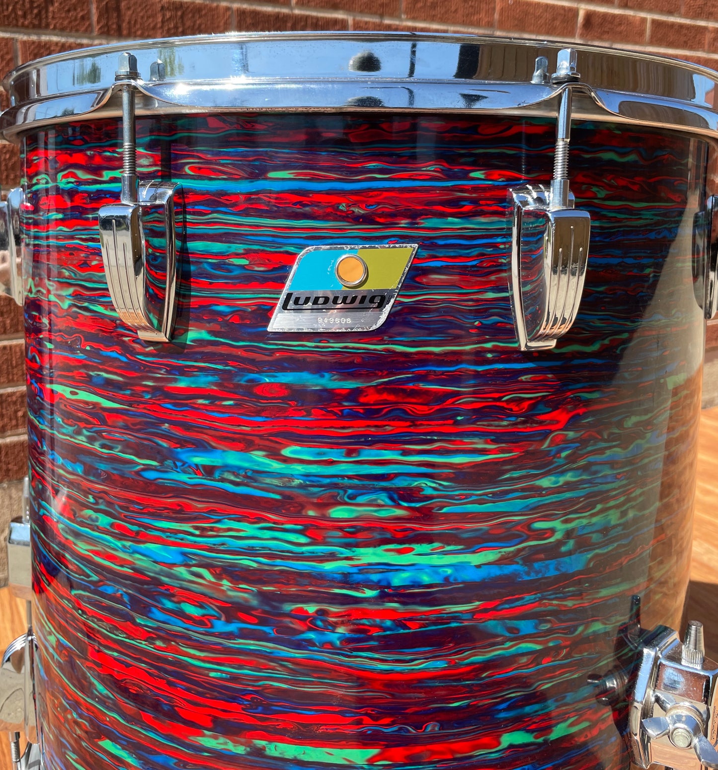 1970s Ludwig 16x16 Floor Tom Drum Psychedelic Red