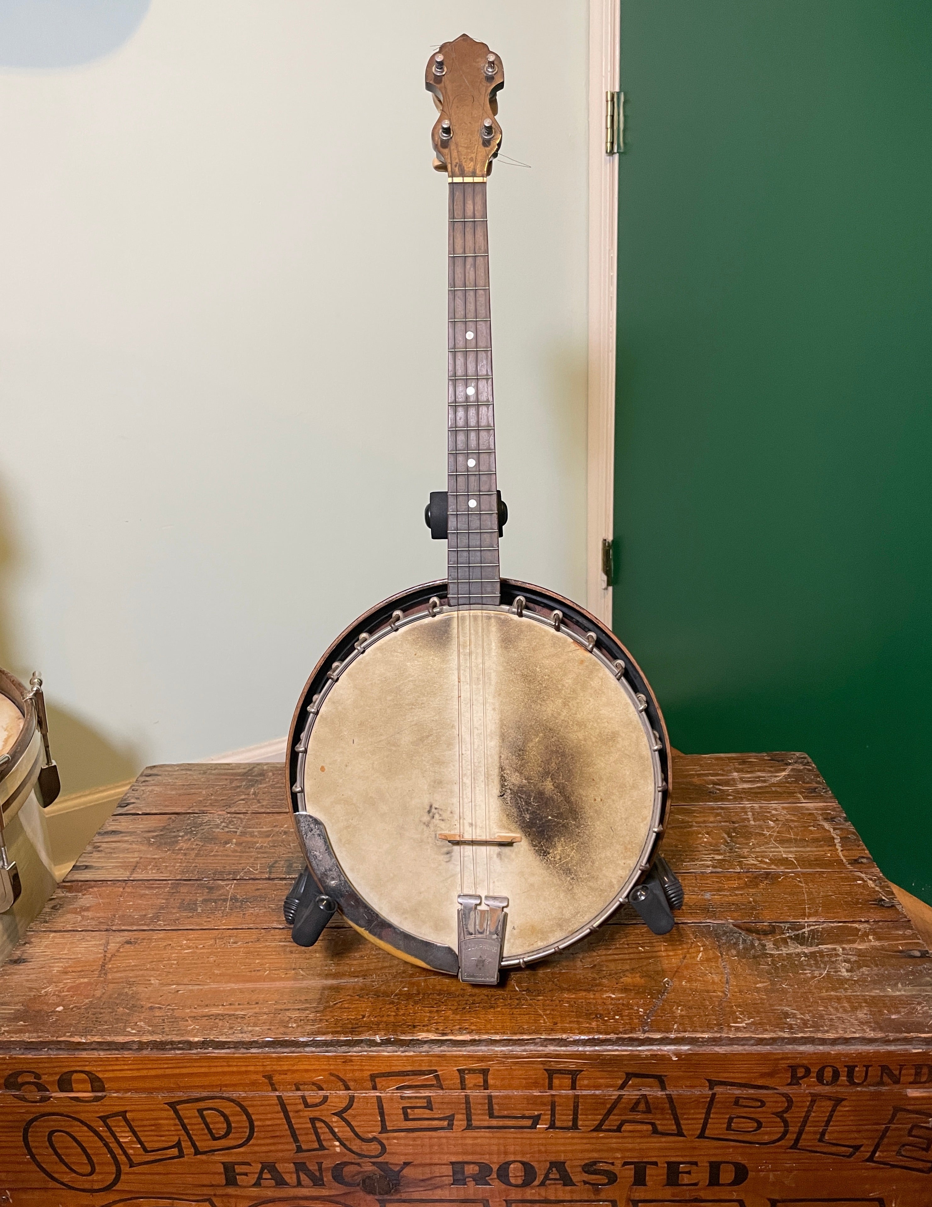 Vintage 1922 Vega Style N 4 String Tenor Banjo W OHSC Drugan s Drums vintage-1922-vega-style-n-4-string-tenor-banjo-w-ohsc-drugan-s-drums