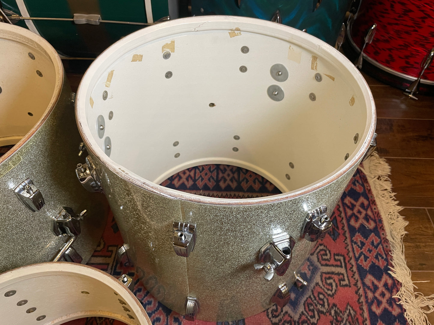1963 Ludwig Drum Set Silver Sparkle 20/13/16 COB Hoops