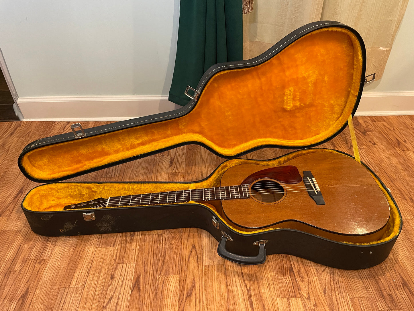 1965 Gibson LG0 Acoustic Guitar Natural LG-0