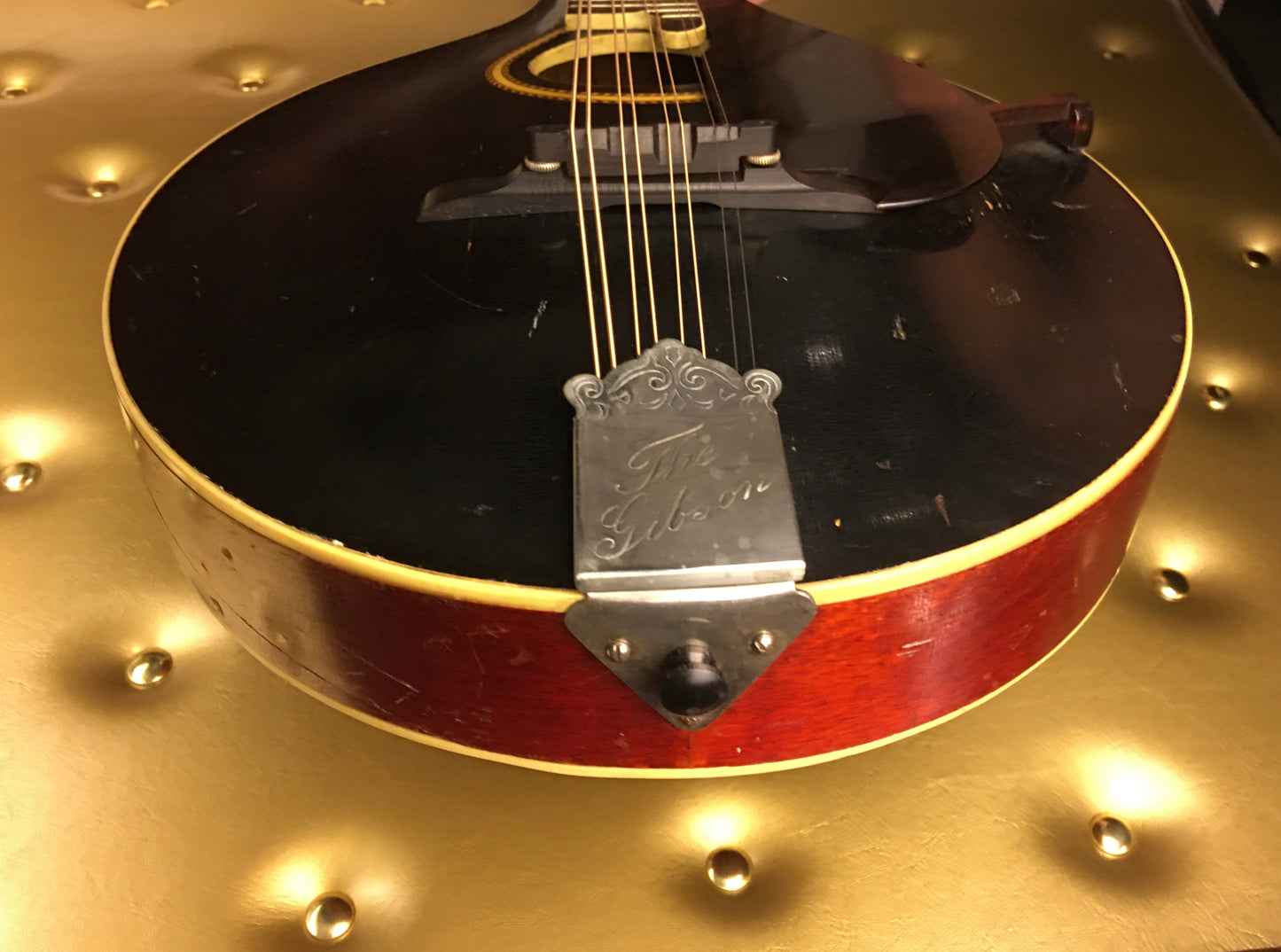1915 Gibson Mandola H-2 (Mandola version of the A-4 Mandolin) Ebony