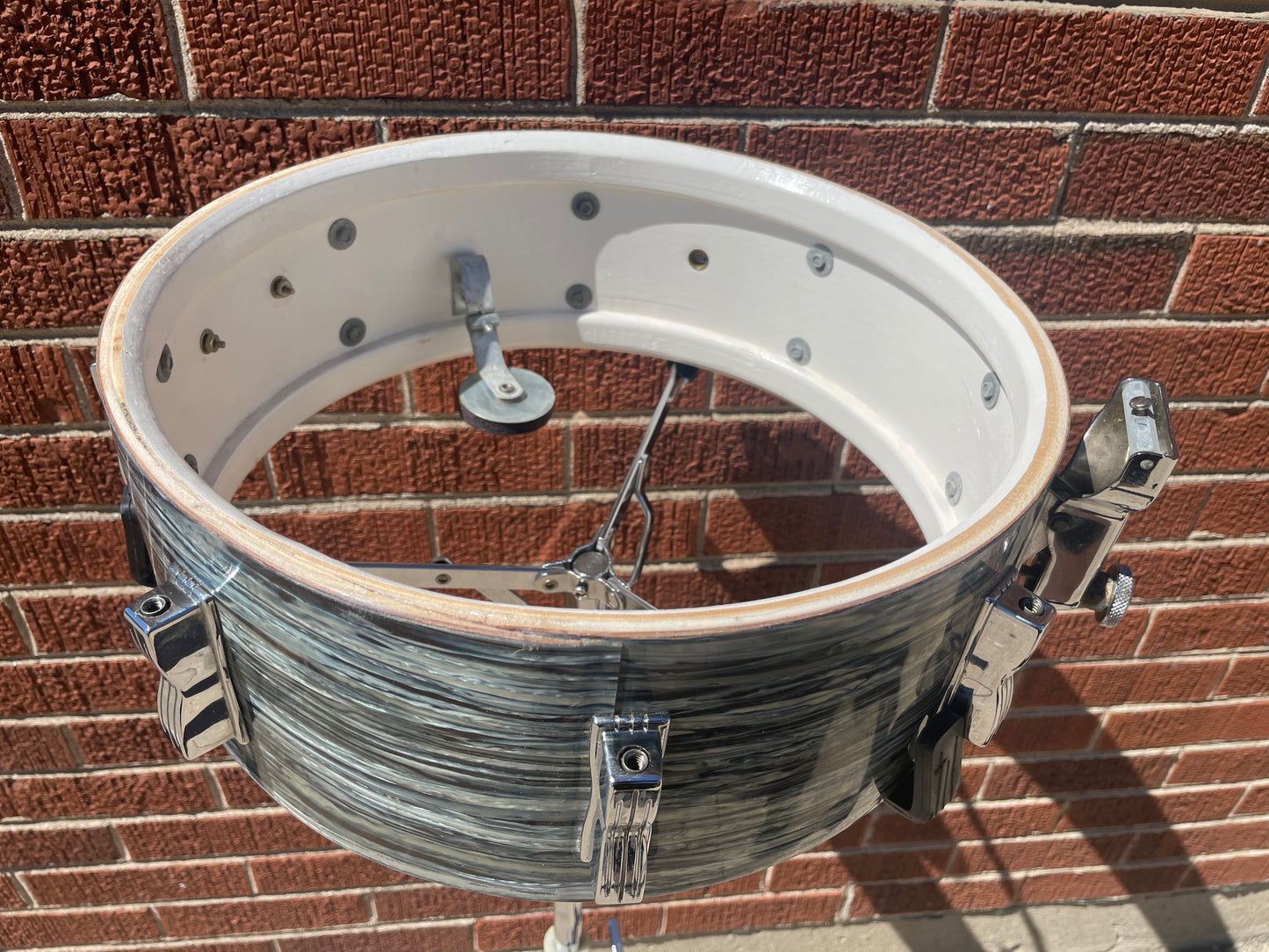 1968 Ludwig 5x14 Super Classic Snare Drum Oyster Blue Pearl