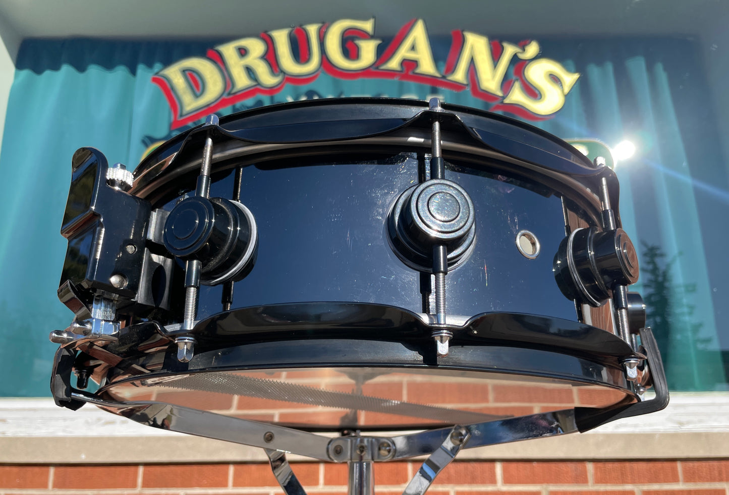 Drum Workshop 5x14 Nickel Over Brass Snare Drum Black 10-Lug DW