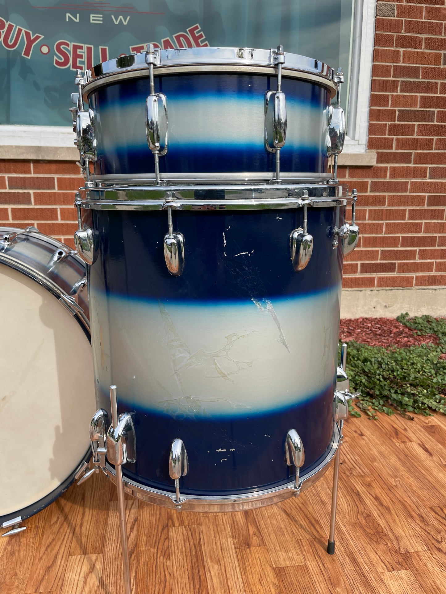 1960s Slingerland Blue & Silver Duco Drum Set 22/13/16/5.5x14