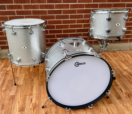 1960s Camco Oaklawn 22/13/16 Silver Sparkle Drum Set