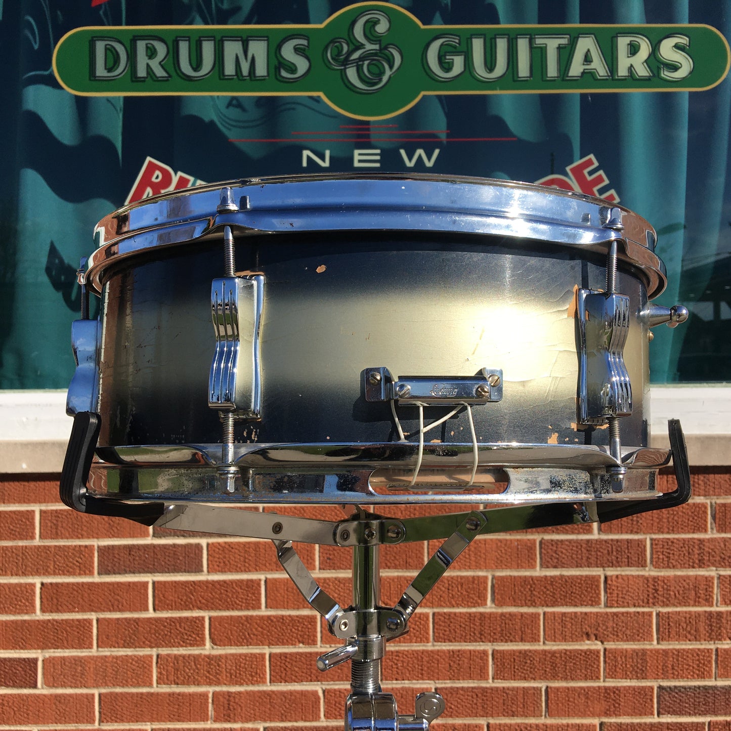 1965 Ludwig 5x14 Pioneer Snare Drum Blue / Silver Duco