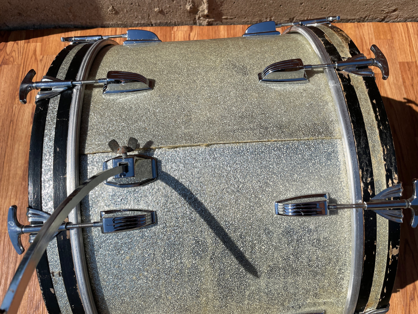 1970s Ludwig 14x22 Hollywood Bass Drum Silver Sparkle