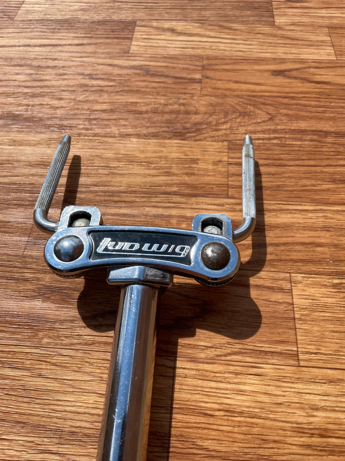 1970s Ludwig No. 781-2 Short Double Tom Post Holder Hollywood Big Beat