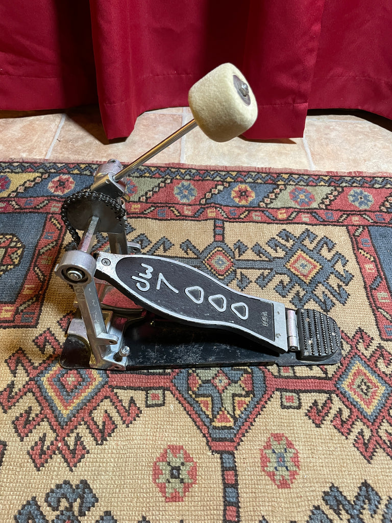 DW 7000 Bass Drum Pedal Drum Drugan's Drums & Guitars