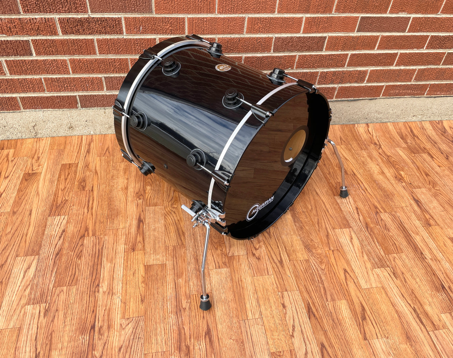 2004 DW 16x18 Virgin Bass Drum Black Lacquer Drum Workshop Collector's Series
