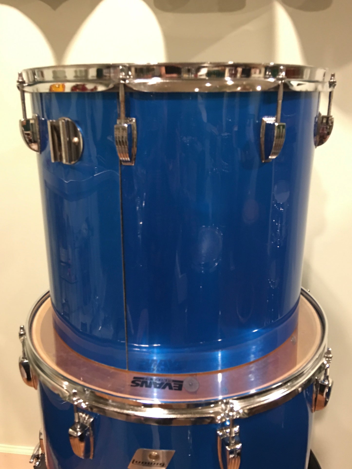 1970s Ludwig Silver Badge Quadra Plus 3 Ply Drum Set Blue Silk 22/13/14/15/16/18