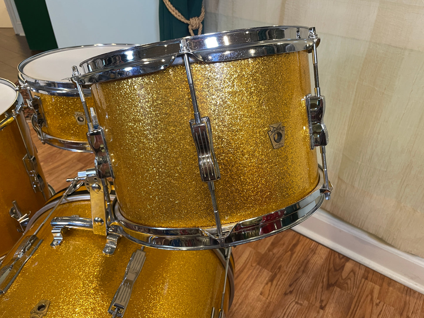 1966 Ludwig Club Date Drum Set Gold Sparkle 20/12/14/5x14