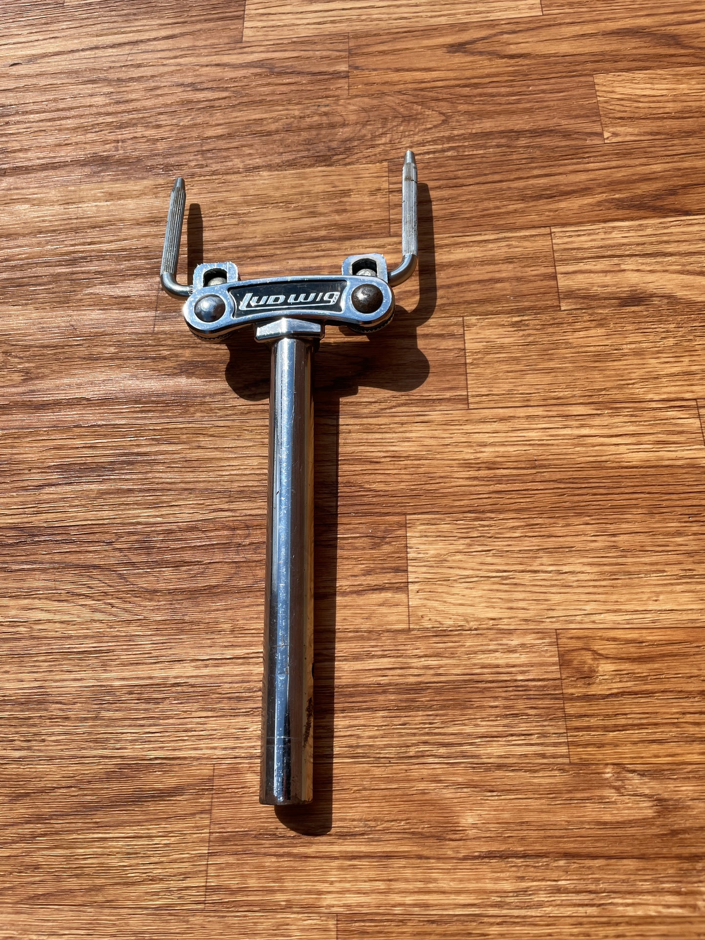 1970s Ludwig No. 781-2 Short Double Tom Post Holder Hollywood Big Beat