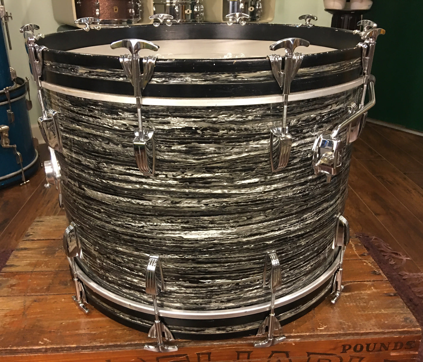 1967 Ludwig 14x22 Oyster Black Pearl Hollywood Bass Drum