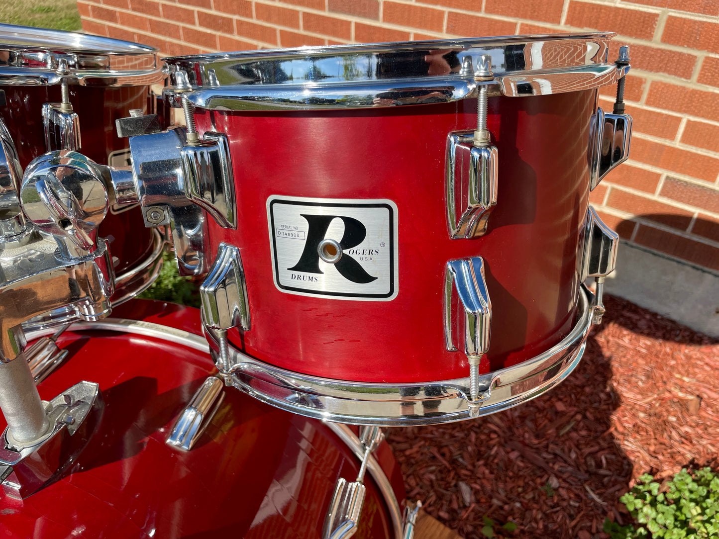 1970s Rogers "Big R" Londoner Five Drum Set California Wine 22/12/13/16