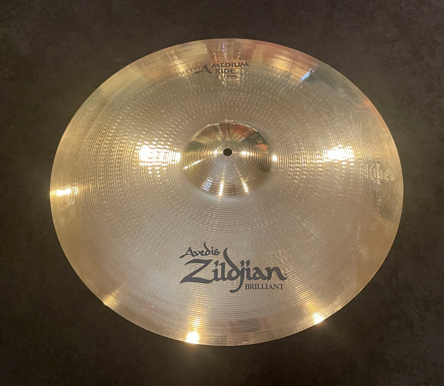 20" Zildjian A Medium Ride Cymbal Brilliant 2356g A20034