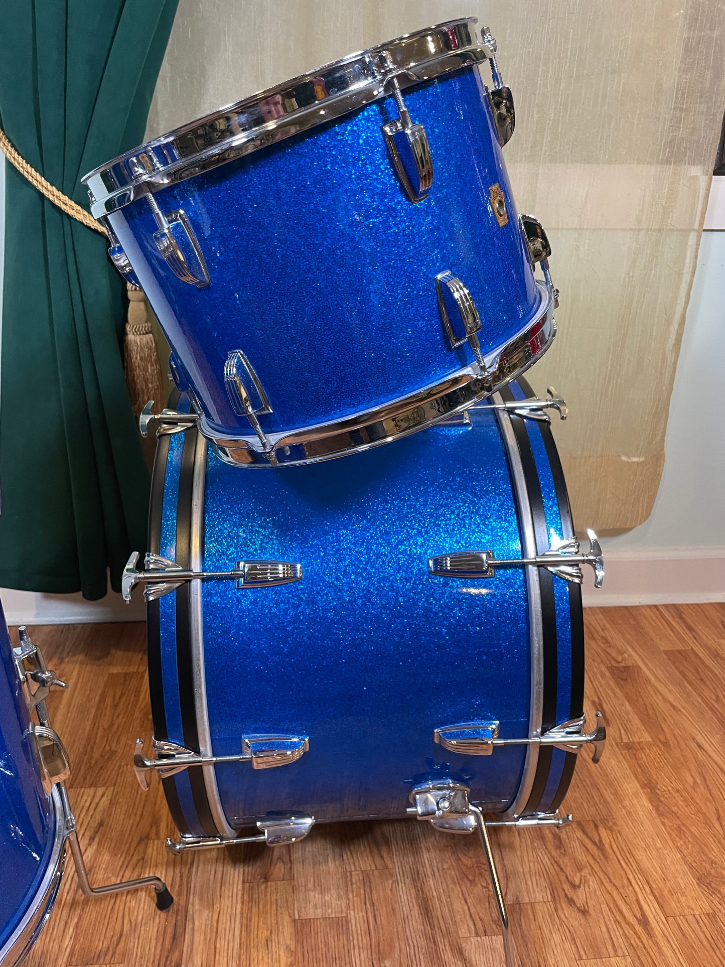 1964 Ludwig No. 983P 5pc Hollywood Outfit Drum Set Blue Sparkle 22/12/12/16/5x14 COB