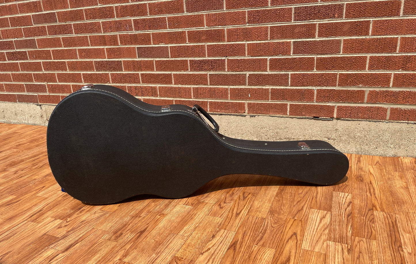 1960s Vintage Blue Liner Classical Guitar Case
