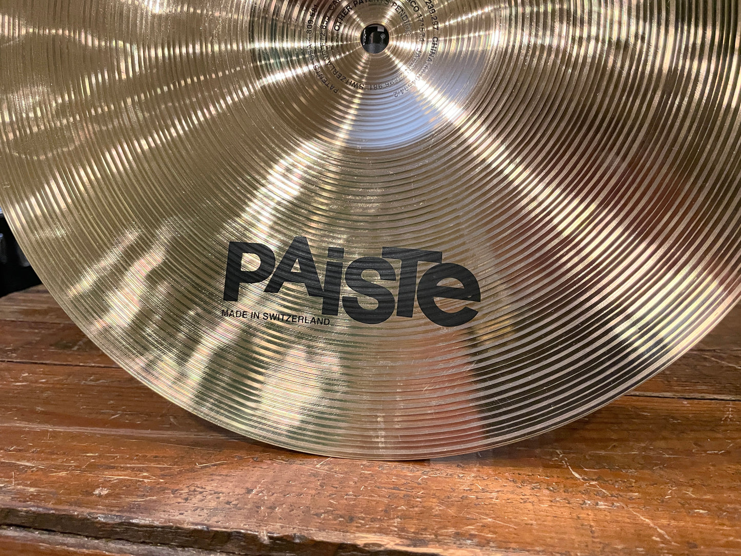 14" Paiste Signature Full Crash Cymbal 690g