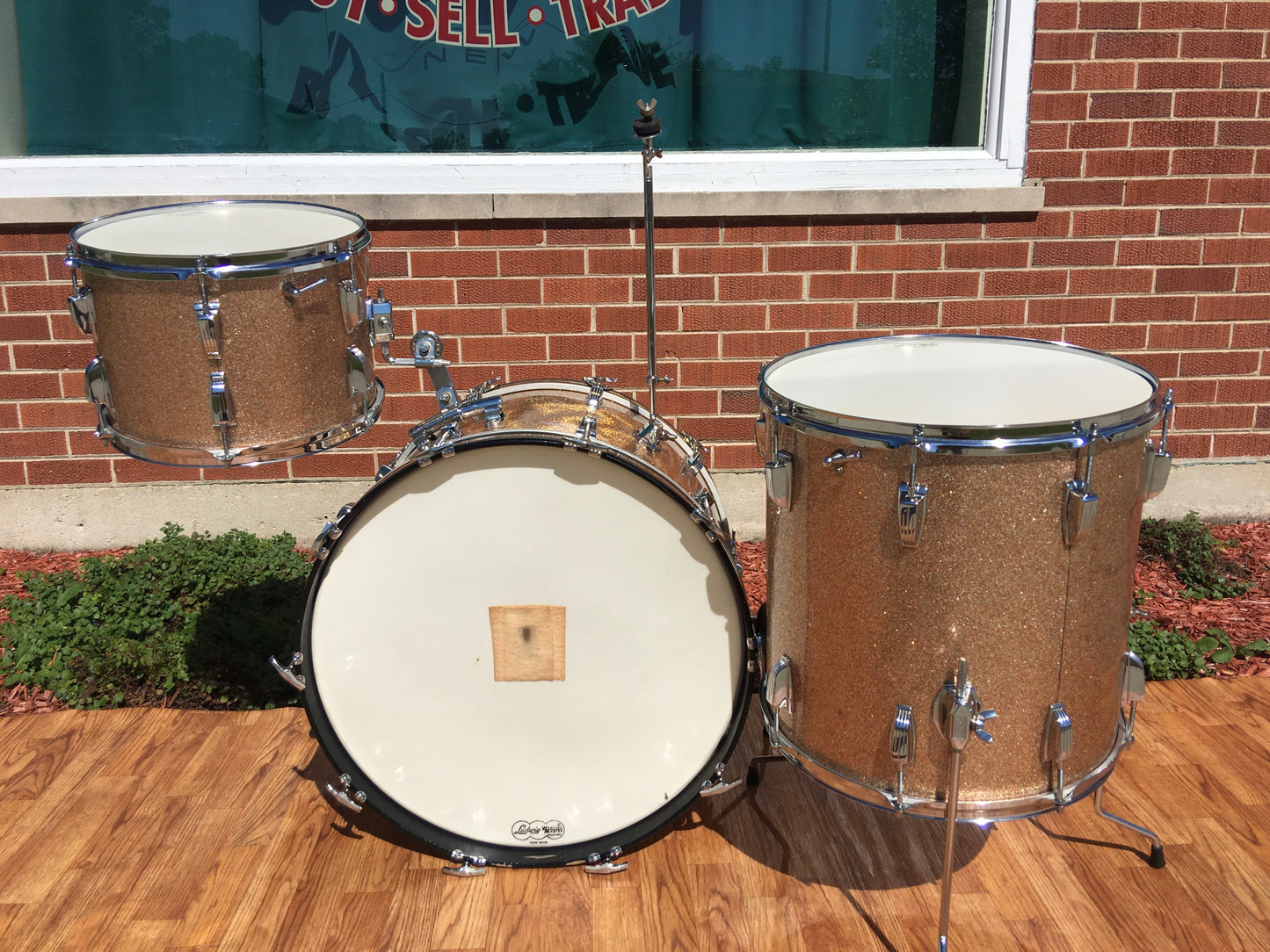 1965 Ludwig Super Classic Drum Set Champagne Sparkle 100% Original