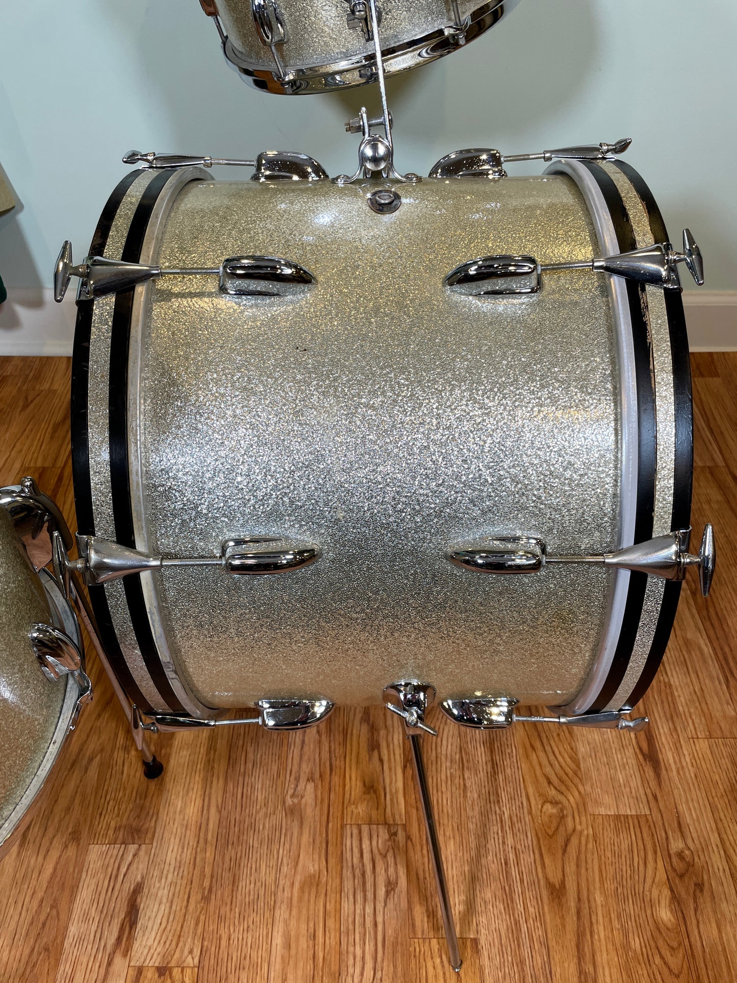 1965 Slingerland Modern Jazz No. 9N Drum Set Silver Sparkle 20-12-14