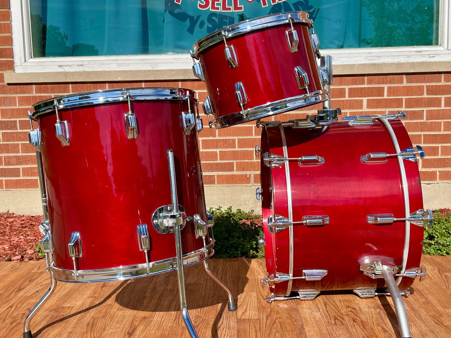 1970s Rogers "Big R" Londoner Five Drum Set California Wine 22/12/13/16