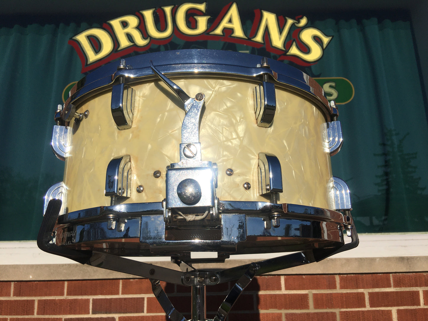 1939 Leedy 6.5x14 Broadway Parallel Snare Drum White Marine Pearl