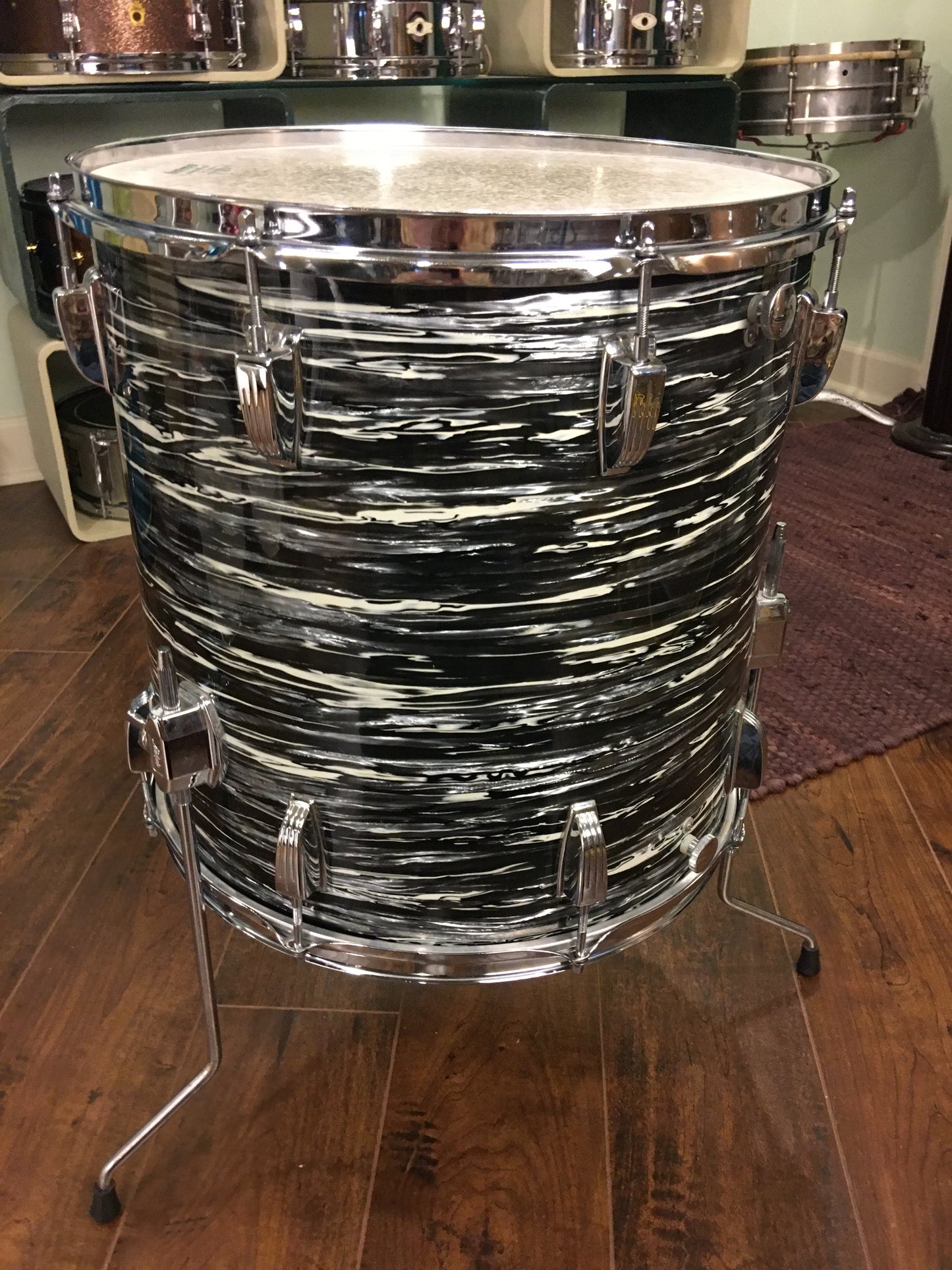 1972 Ludwig 16x16 Oyster Black Pearl Classic Floor Tom Drum 3 Ply