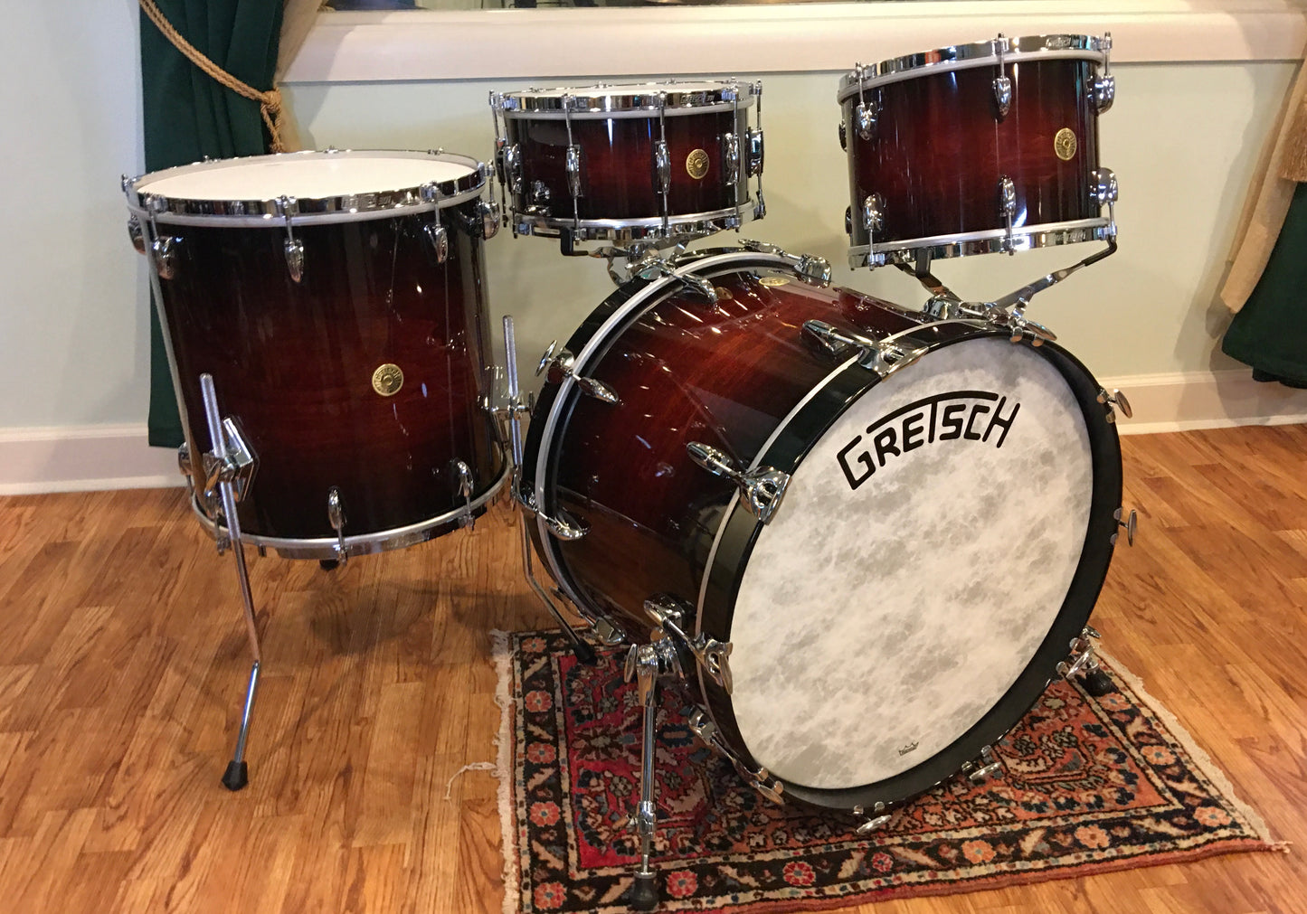 Gretsch Broadkaster 4pc Drum Set Chestnut Duco 22/13/16/6.5x14 Snare