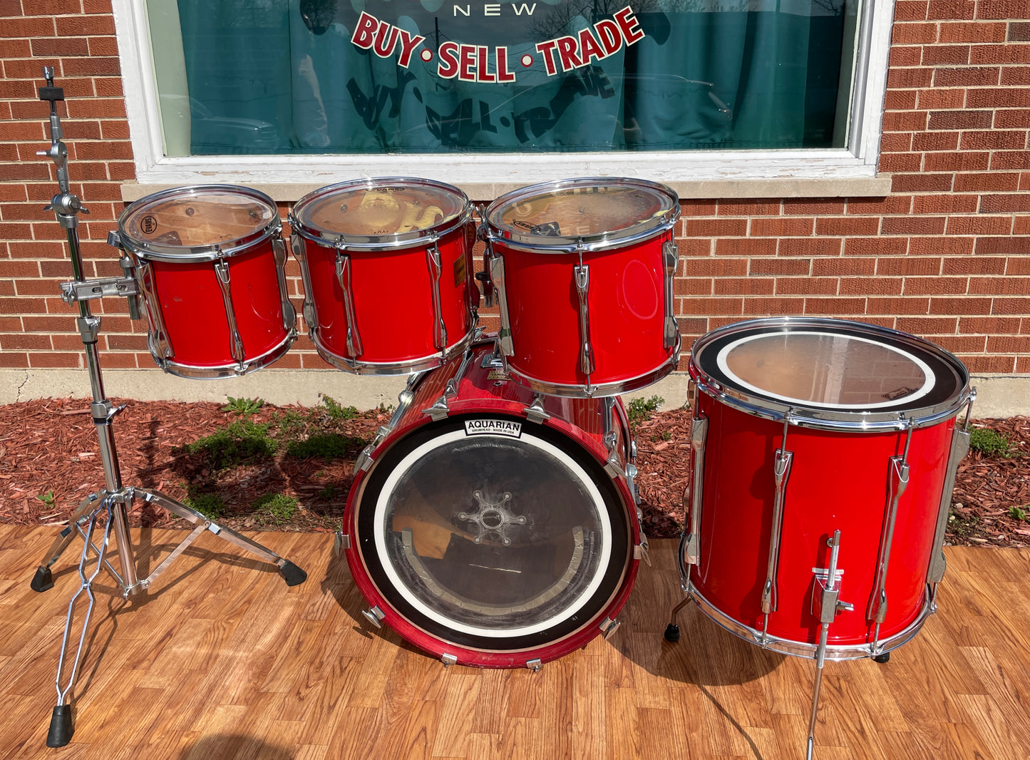 Vintage 1980s Yamaha Rock Tour Custom 5pc Drum Set Hot Red