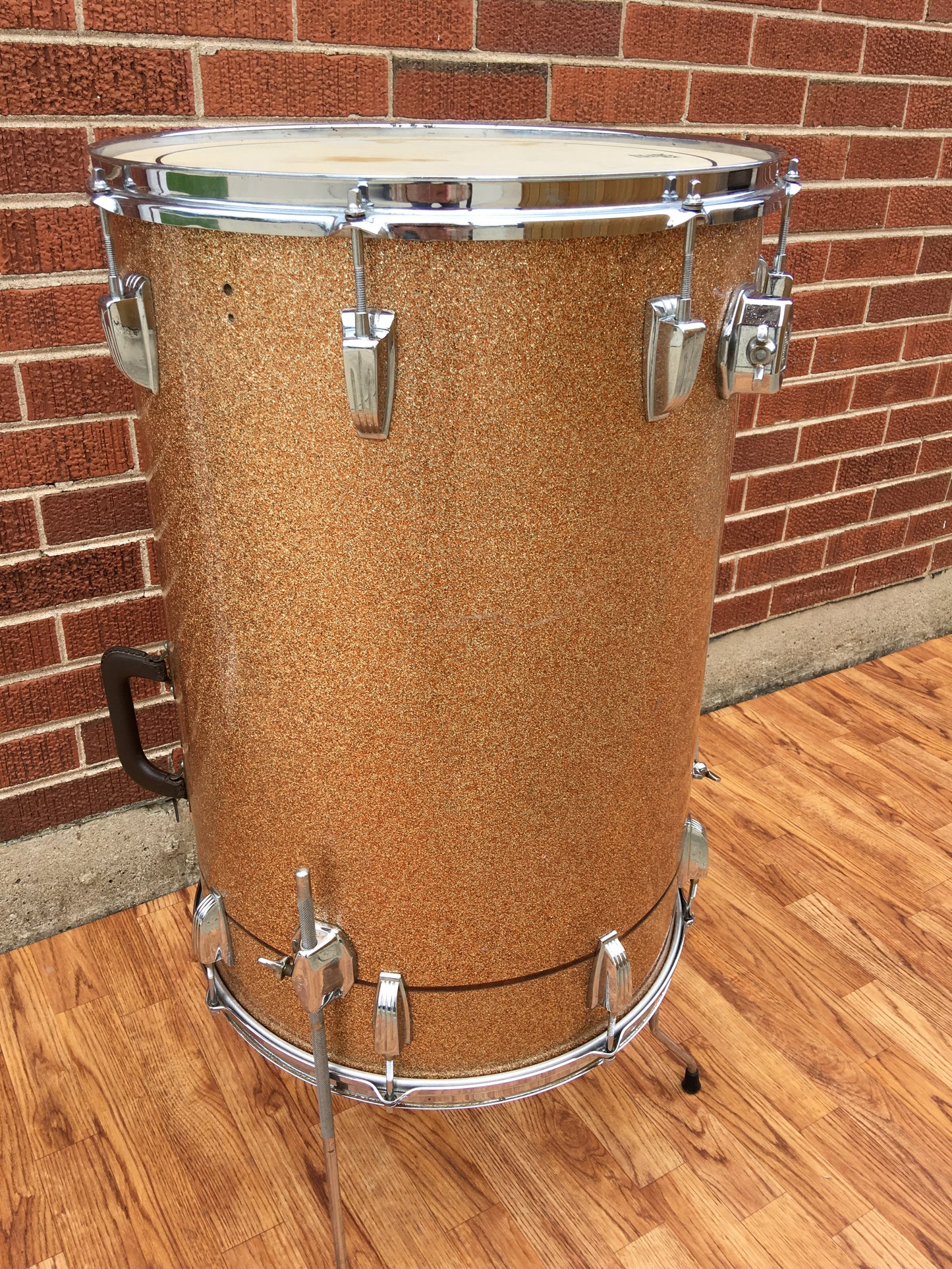1961 Ludwig "Las Vegas Stand Up" 24x16 Champagne Sparkle Cocktail Drum