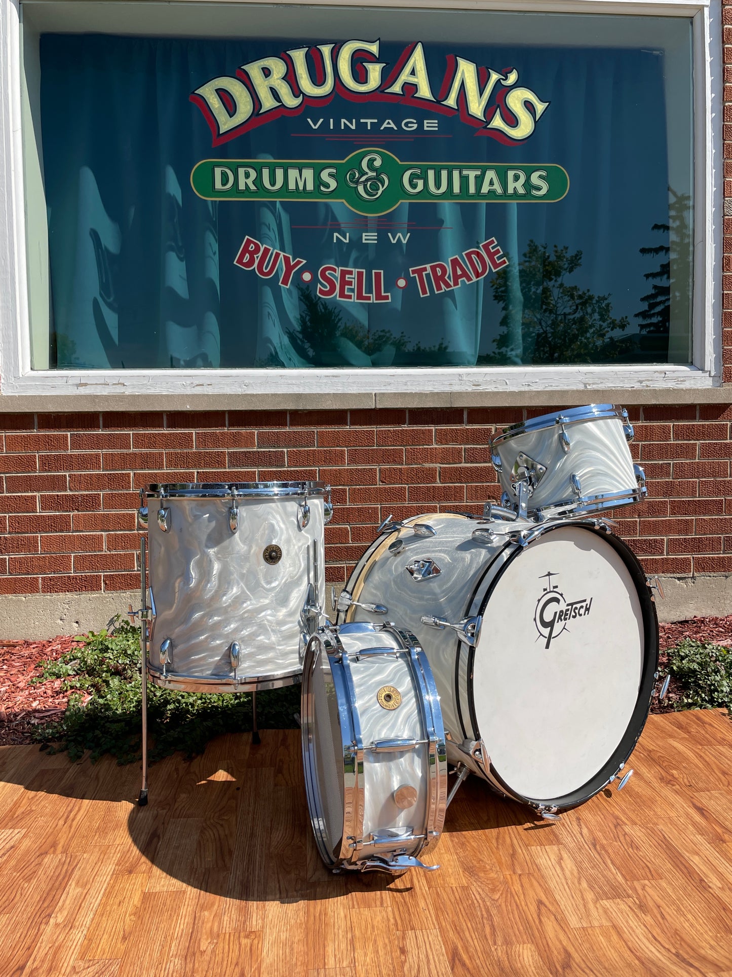 1960s Gretsch Progressive Jazz Drum Set Silver (White) Satin Flame