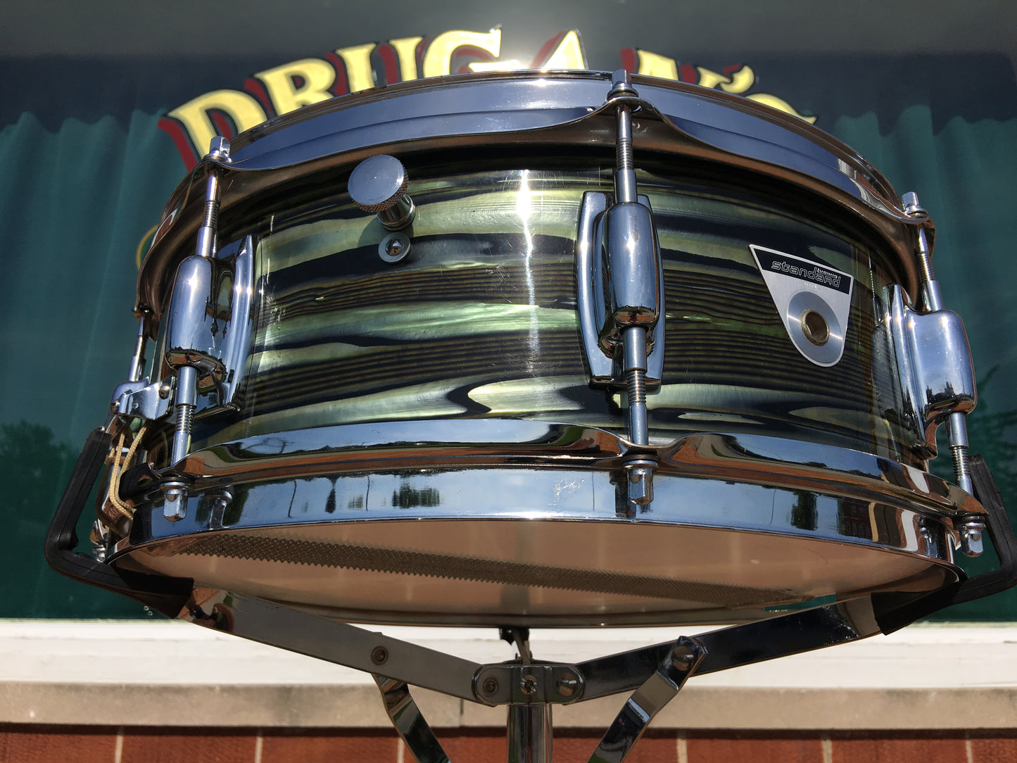1969 Ludwig Standard Avocado Strata Snare Drum - 5x14
