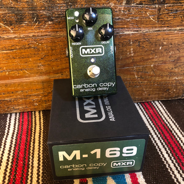 MXR Carbon Copy Analog Delay Pedal M169 w/ Box – Drugan's 