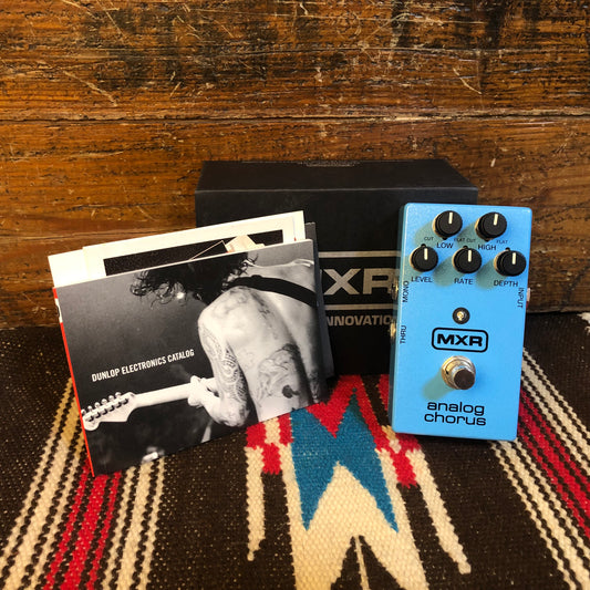 MXR Analog Chorus Pedal M234 w/ Box