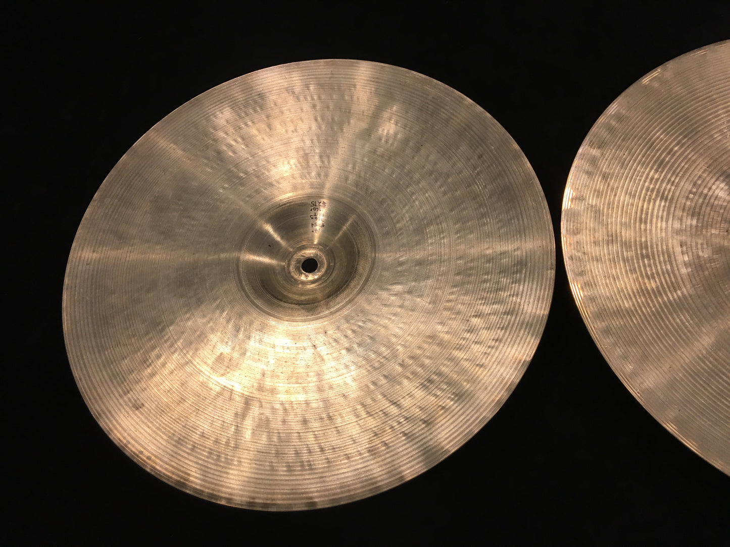 14" Zildjian A 1960's Hi-Hat Cymbals New Beat 786/1080g #554