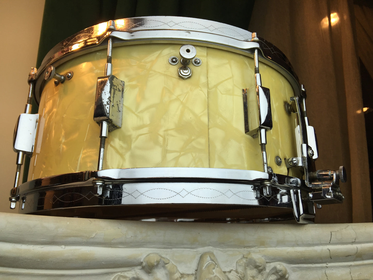 Leedy 1935-36 6.5"x14" Dual Broadway Snare in White Marine Pearl